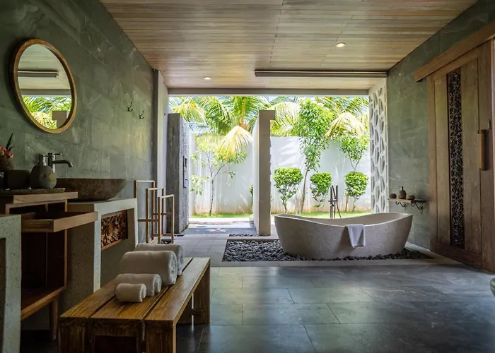 Vivara Bali Private Pool & Retreat 5* جيمباران